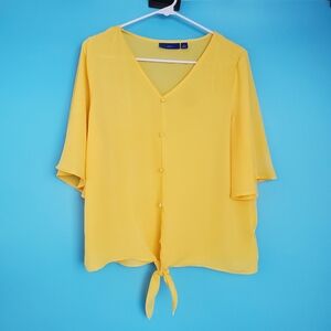 Apt. 9 Tie Top Size Small Semi Sheer Yellow